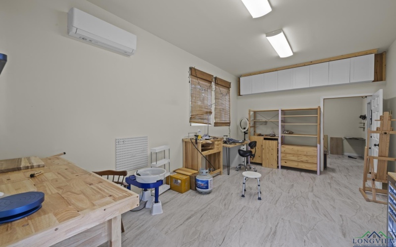 14157 County Road 173 N, Kilgore, TX 75662, 5 Bedrooms Bedrooms, ,3 BathroomsBathrooms,Residential,For Sale,14157 County Road 173 N,0,20255702