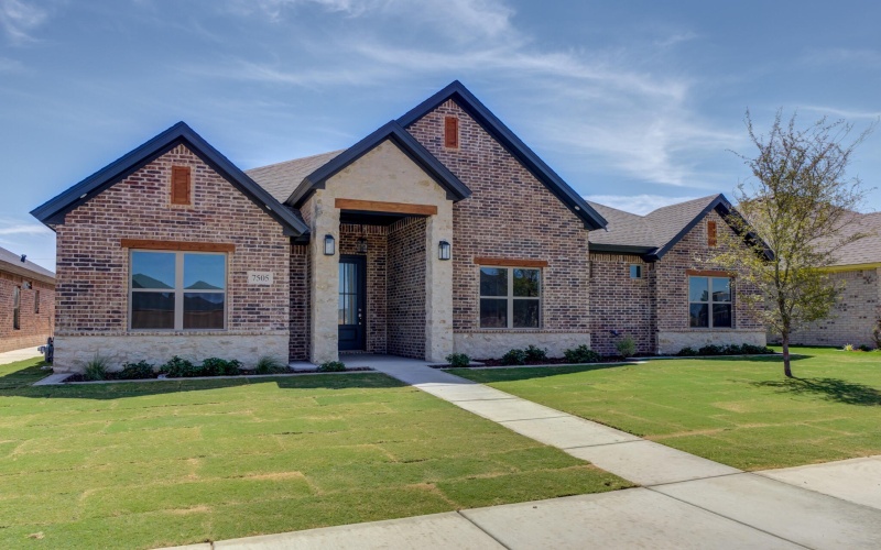 7505 57th Street, Lubbock, TX 79407, 4 Habitaciones Habitaciones , ,3 BañosBaños,Residential,En Venta,7505 57th Street,0,202559291