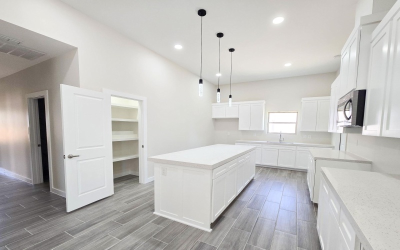 1109 Morocoy Dr., Laredo, TX 78046, 4 Bedrooms Bedrooms, ,2 BathroomsBathrooms,Residential,For Sale,1109 Morocoy Dr.,0,20253592