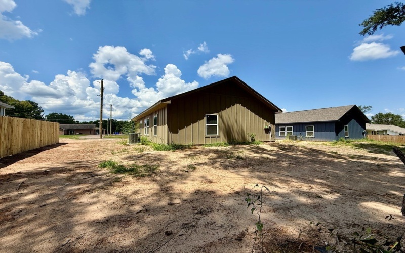 1710 Sayers Street, Lufkin, TX 75904, 3 Bedrooms Bedrooms, ,2 BathroomsBathrooms,Residential,For Sale,1710 Sayers Street,0,5106069
