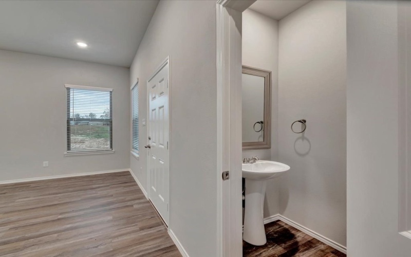140 Byrd Drive, Lufkin, TX 75901, 4 Bedrooms Bedrooms, ,2 BathroomsBathrooms,Residential,For Sale,140 Byrd Drive,0,22501486
