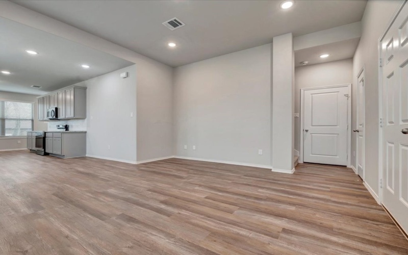 190 Byrd Drive, Lufkin, TX 75901, 4 Bedrooms Bedrooms, ,2 BathroomsBathrooms,Residential,For Sale,190 Byrd Drive,0,22501489