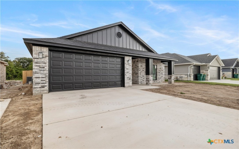 2660 Belle Hubbard Trail, Belton, TX 76513, 4 Bedrooms Bedrooms, ,3 BathroomsBathrooms,Residential,For Sale,2660 Belle Hubbard Trail,0,589449