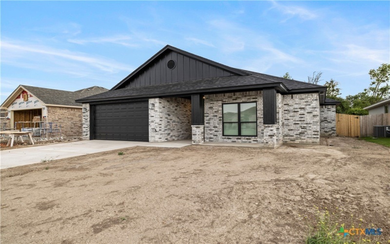 2660 Belle Hubbard Trail, Belton, TX 76513, 4 Bedrooms Bedrooms, ,3 BathroomsBathrooms,Residential,For Sale,2660 Belle Hubbard Trail,0,589449