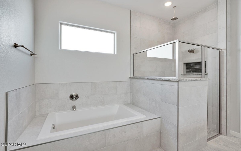 13924 Paseo Honor Court, Horizon City, TX 79928, 3 Bedrooms Bedrooms, ,2 BathroomsBathrooms,Residential,For Sale,13924 Paseo Honor Court,916018