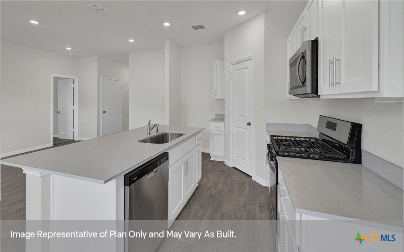 108 FLORA VISTA Street, San Marcos, TX 78666, 3 Habitaciones Habitaciones , ,2 BañosBaños,Residential,En Venta,108 FLORA VISTA Street,0,590186