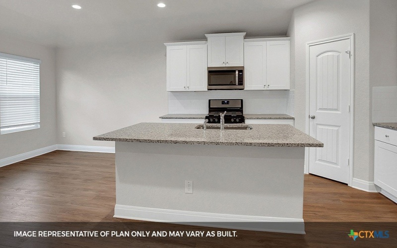223 LAS LOMAS Drive, San Marcos, TX 78666, 3 Habitaciones Habitaciones , ,2 BañosBaños,Residential,En Venta,223 LAS LOMAS Drive,0,590192