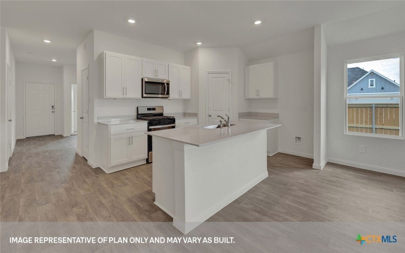 220 LAS LOMAS Drive, San Marcos, TX 78666, 4 Habitaciones Habitaciones , ,2 BañosBaños,Residential,En Venta,220 LAS LOMAS Drive,0,590207