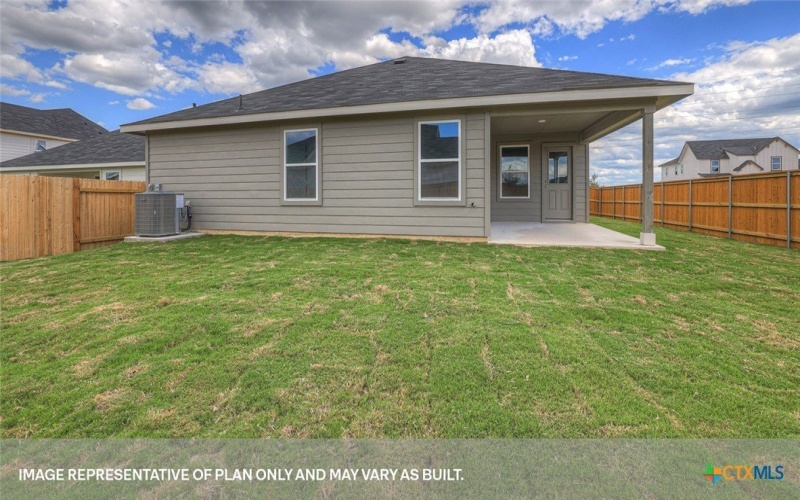 220 LAS LOMAS Drive, San Marcos, TX 78666, 4 Habitaciones Habitaciones , ,2 BañosBaños,Residential,En Venta,220 LAS LOMAS Drive,0,590207