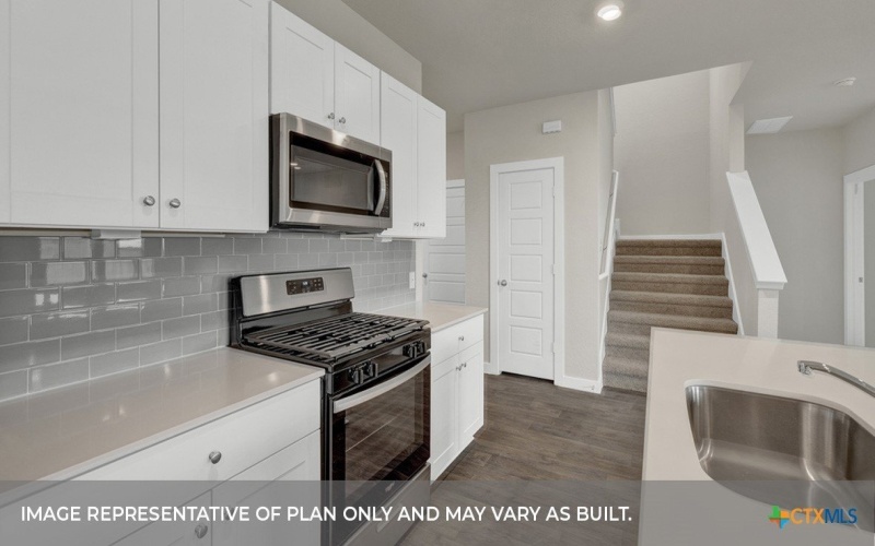140 LAS LOMAS Drive, San Marcos, TX 78666, 4 Bedrooms Bedrooms, ,3 BathroomsBathrooms,Residential,For Sale,140 LAS LOMAS Drive,0,590215