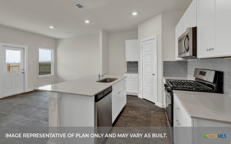 140 LAS LOMAS Drive, San Marcos, TX 78666, 4 Bedrooms Bedrooms, ,3 BathroomsBathrooms,Residential,For Sale,140 LAS LOMAS Drive,0,590215