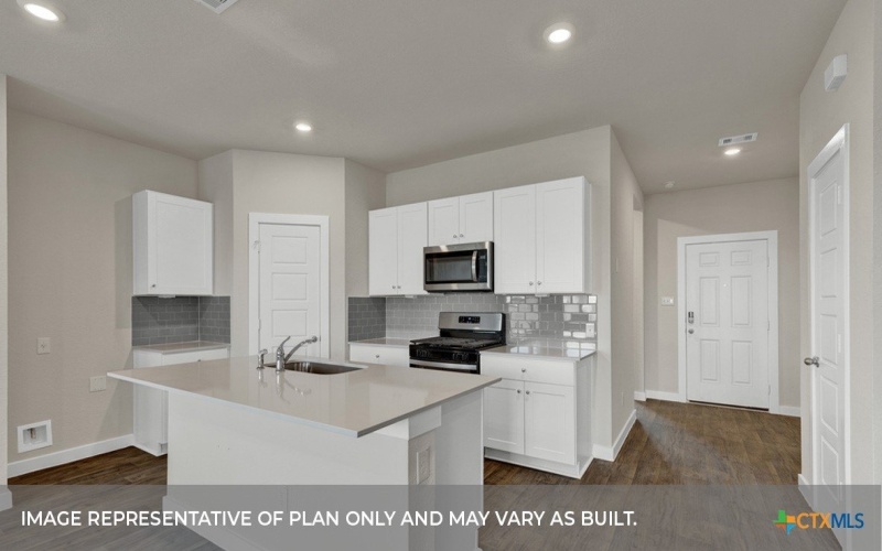 140 LAS LOMAS Drive, San Marcos, TX 78666, 4 Bedrooms Bedrooms, ,3 BathroomsBathrooms,Residential,For Sale,140 LAS LOMAS Drive,0,590215