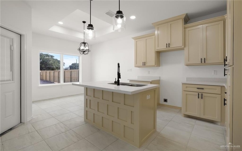 428 N Leon Avenue, Elsa, TX 78543, 3 Habitaciones Habitaciones , ,2 BañosBaños,Residential,En Venta,428 N Leon Avenue,0,478917