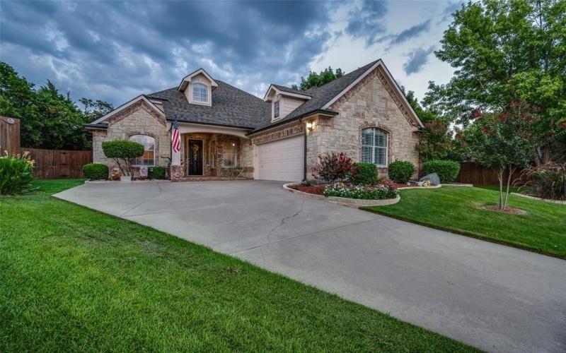 4201 Sweetgum Drive, Denton, TX 76208, 4 Bedrooms Bedrooms, ,2 BathroomsBathrooms,Residential,For Sale,4201 Sweetgum Drive,0,21014197