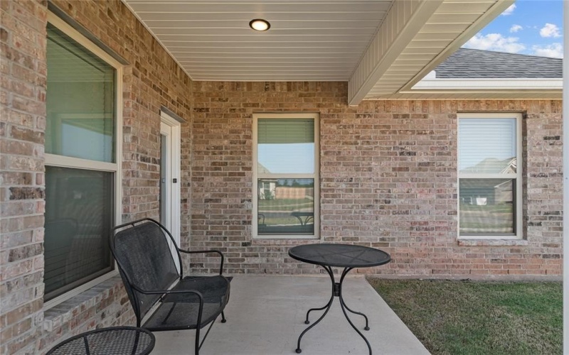 350 Hendry Drive, Bossier City, LA 71111, 3 Bedrooms Bedrooms, ,2 BathroomsBathrooms,Residential,For Sale,350 Hendry Drive,0,21021926