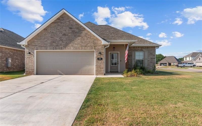 350 Hendry Drive, Bossier City, LA 71111, 3 Bedrooms Bedrooms, ,2 BathroomsBathrooms,Residential,For Sale,350 Hendry Drive,0,21021926