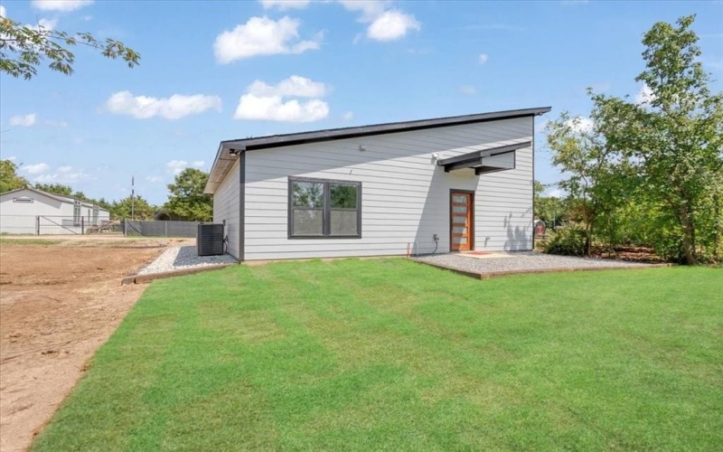 34 Meadow View Drive, Gordonville, TX 76245, 2 Bedrooms Bedrooms, ,1 BathroomBathrooms,Residential,For Sale,34 Meadow View Drive,0,21030298