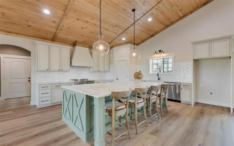 160 Quail Run Court, Decatur, TX 76234, 4 Bedrooms Bedrooms, ,3 BathroomsBathrooms,Residential,For Sale,160 Quail Run Court,0,21034654