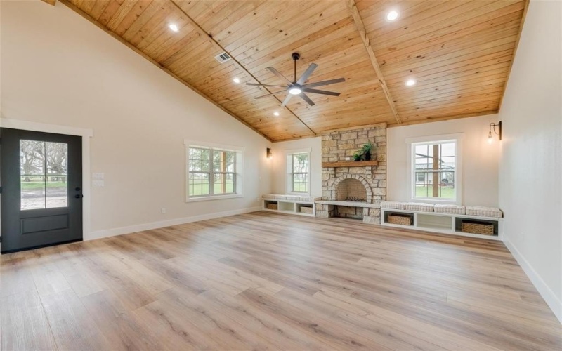 160 Quail Run Court, Decatur, TX 76234, 4 Bedrooms Bedrooms, ,3 BathroomsBathrooms,Residential,For Sale,160 Quail Run Court,0,21034654
