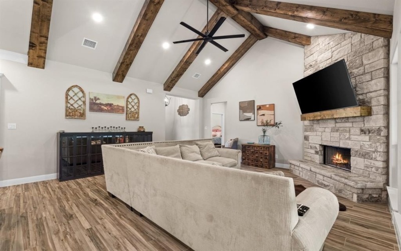 9041 Valley Oak Court, Springtown, TX 76082, 4 Bedrooms Bedrooms, ,2 BathroomsBathrooms,Residential,For Sale,9041 Valley Oak Court,0,21035247
