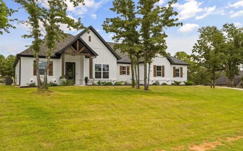 9041 Valley Oak Court, Springtown, TX 76082, 4 Bedrooms Bedrooms, ,2 BathroomsBathrooms,Residential,For Sale,9041 Valley Oak Court,0,21035247