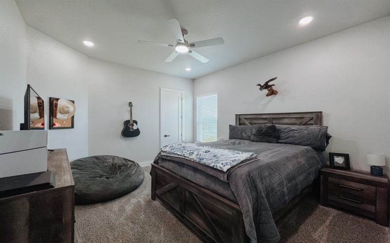 153 Barefoot Bay Boulevard, Corsicana, TX 75109, 4 Habitaciones Habitaciones , ,3 BañosBaños,Residential,En Venta,153 Barefoot Bay Boulevard,0,21036171