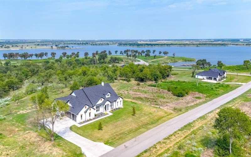 153 Barefoot Bay Boulevard, Corsicana, TX 75109, 4 Habitaciones Habitaciones , ,3 BañosBaños,Residential,En Venta,153 Barefoot Bay Boulevard,0,21036171