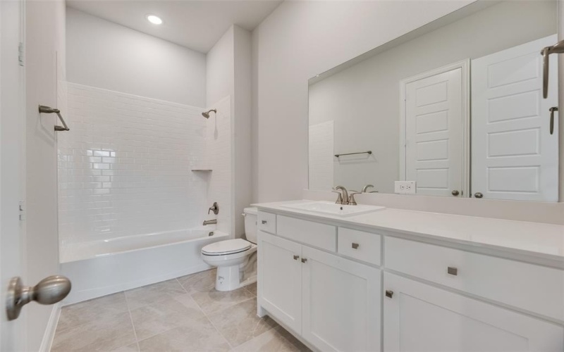 7109 El Matador Drive, Rowlett, TX 75088, 4 Bedrooms Bedrooms, ,3 BathroomsBathrooms,Residential,For Sale,7109 El Matador Drive,0,21036221