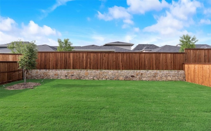 7109 El Matador Drive, Rowlett, TX 75088, 4 Bedrooms Bedrooms, ,3 BathroomsBathrooms,Residential,For Sale,7109 El Matador Drive,0,21036221
