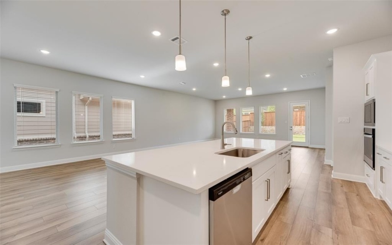 7109 El Matador Drive, Rowlett, TX 75088, 4 Bedrooms Bedrooms, ,3 BathroomsBathrooms,Residential,For Sale,7109 El Matador Drive,0,21036221