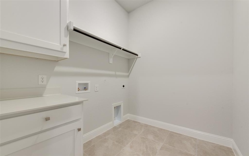 2120 La Jolla Drive, Rowlett, TX 75088, 3 Bedrooms Bedrooms, ,2 BathroomsBathrooms,Residential,For Sale,2120 La Jolla Drive,0,21036229