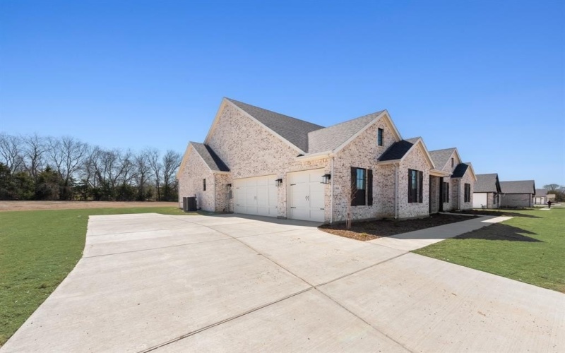 1040 Julian Drive, Van Alstyne, TX 75495, 4 Habitaciones Habitaciones , ,2 BañosBaños,Residential,En Venta,1040 Julian Drive,0,21036311