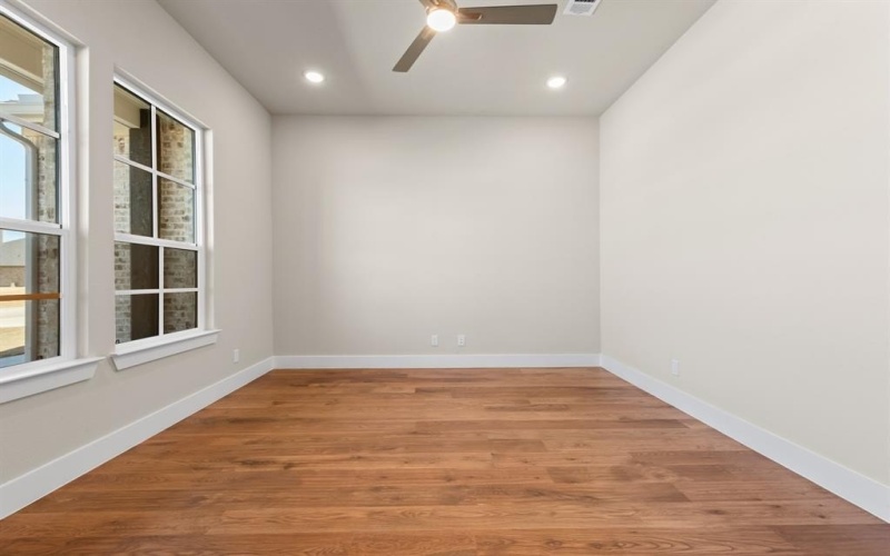 1040 Julian Drive, Van Alstyne, TX 75495, 4 Habitaciones Habitaciones , ,2 BañosBaños,Residential,En Venta,1040 Julian Drive,0,21036311