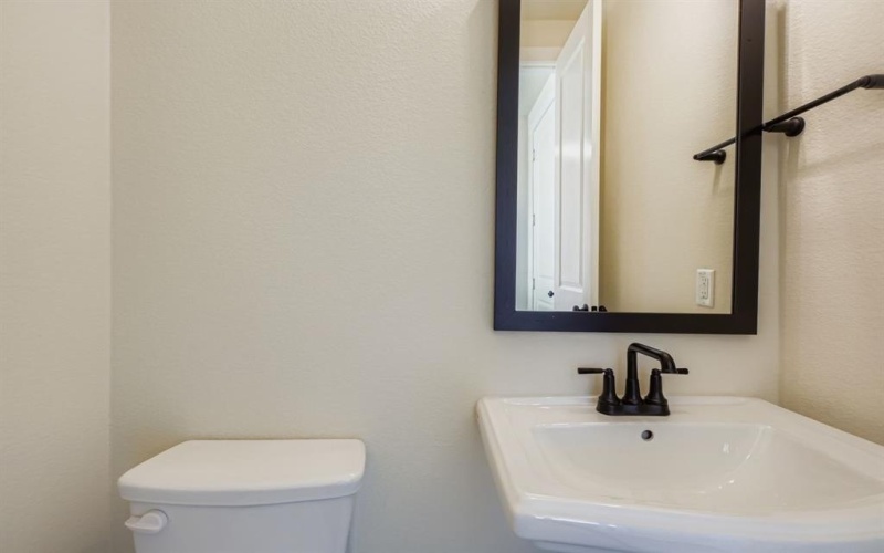802 Trailing Vine Way, Lavon, TX 75166, 4 Bedrooms Bedrooms, ,3 BathroomsBathrooms,Residential,For Sale,802 Trailing Vine Way,0,21036376