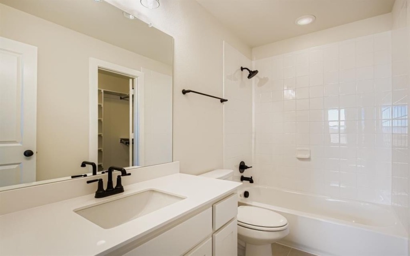 802 Trailing Vine Way, Lavon, TX 75166, 4 Bedrooms Bedrooms, ,3 BathroomsBathrooms,Residential,For Sale,802 Trailing Vine Way,0,21036376