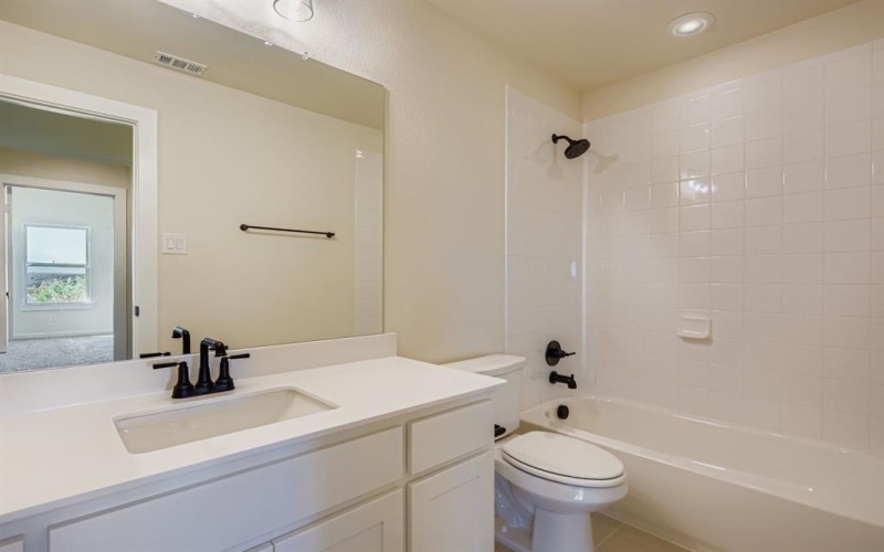 802 Trailing Vine Way, Lavon, TX 75166, 4 Bedrooms Bedrooms, ,3 BathroomsBathrooms,Residential,For Sale,802 Trailing Vine Way,0,21036376