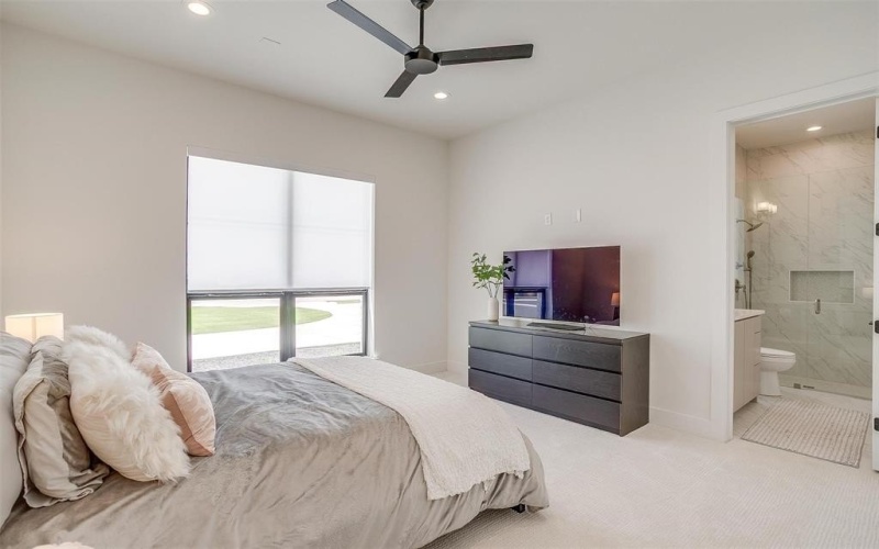 12404 Bella Italia Drive, Fort Worth, TX 76126, 4 Bedrooms Bedrooms, ,5 BathroomsBathrooms,Residential,For Sale,12404 Bella Italia Drive,0,21036399