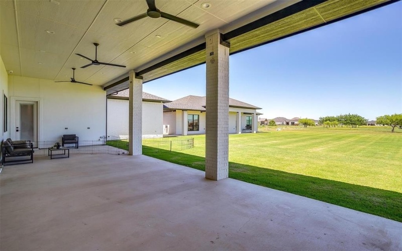 12404 Bella Italia Drive, Fort Worth, TX 76126, 4 Bedrooms Bedrooms, ,5 BathroomsBathrooms,Residential,For Sale,12404 Bella Italia Drive,0,21036399