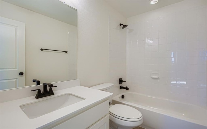 830 Trailing Vine Way, Lavon, TX 75166, 4 Bedrooms Bedrooms, ,5 BathroomsBathrooms,Residential,For Sale,830 Trailing Vine Way,0,21036437