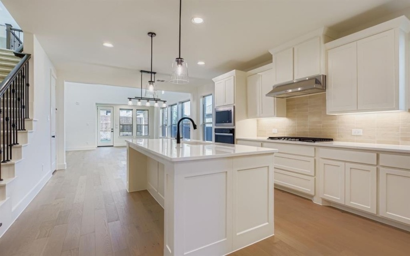 830 Trailing Vine Way, Lavon, TX 75166, 4 Bedrooms Bedrooms, ,5 BathroomsBathrooms,Residential,For Sale,830 Trailing Vine Way,0,21036437