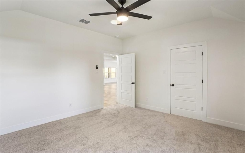 1310 E Myrtle Street, Fort Worth, TX 76104, 3 Bedrooms Bedrooms, ,2 BathroomsBathrooms,Residential,For Sale,1310 E Myrtle Street,0,21036530