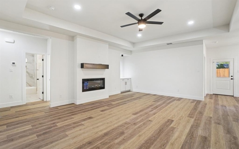 1310 E Myrtle Street, Fort Worth, TX 76104, 3 Bedrooms Bedrooms, ,2 BathroomsBathrooms,Residential,For Sale,1310 E Myrtle Street,0,21036530