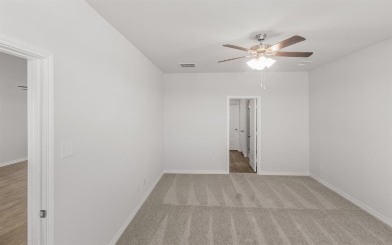 1001 Wind Drift Way, Fort Worth, TX 76131, 4 Habitaciones Habitaciones , ,2 BañosBaños,Residential,En Venta,1001 Wind Drift Way,0,21036691