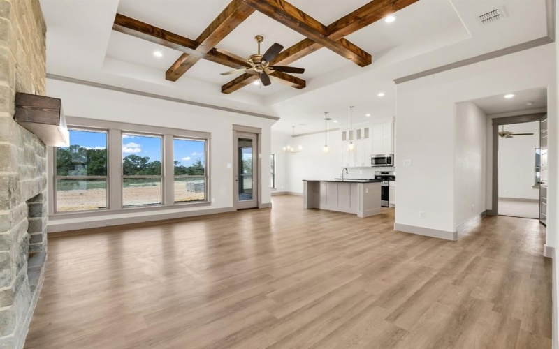 101 Prairie Winds Drive, Poolville, TX 76487, 5 Habitaciones Habitaciones , ,2 BañosBaños,Residential,En Venta,101 Prairie Winds Drive,0,21036796