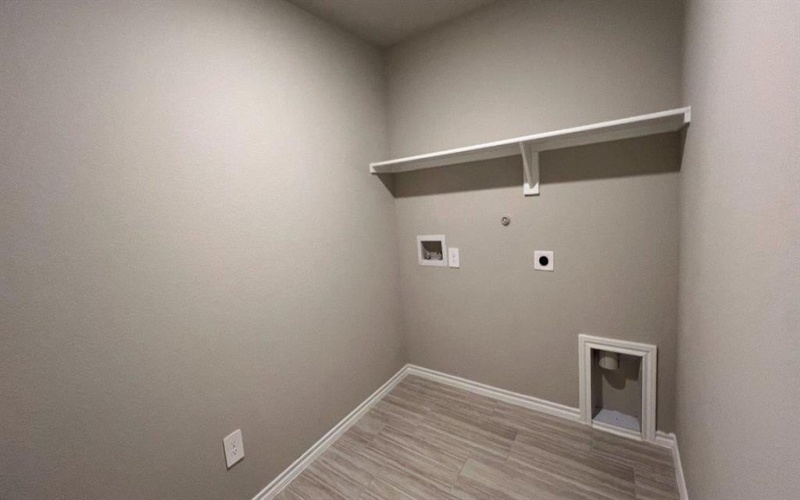 8453 HOLLYMEAD Lane, Fort Worth, TX 76131, 4 Habitaciones Habitaciones , ,2 BañosBaños,Residential,En Venta,8453 HOLLYMEAD Lane,0,21036895