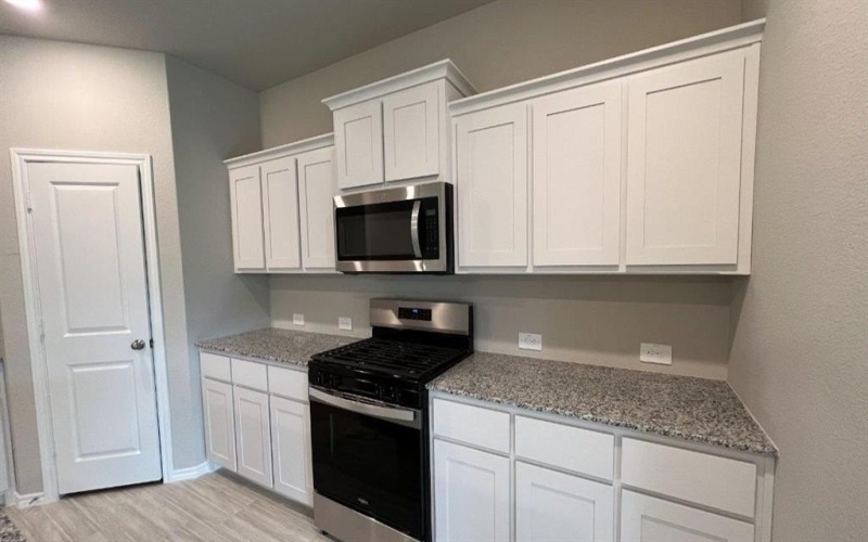 8453 HOLLYMEAD Lane, Fort Worth, TX 76131, 4 Habitaciones Habitaciones , ,2 BañosBaños,Residential,En Venta,8453 HOLLYMEAD Lane,0,21036895