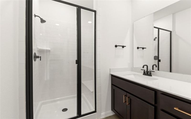 905 Janwood Drive, Plano, TX 75075, 3 Habitaciones Habitaciones , ,2 BañosBaños,Residential,En Venta,905 Janwood Drive,0,21036901