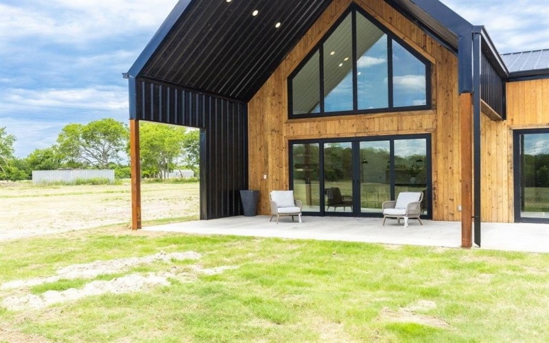 6563 County Road 4760, Sulphur Springs, TX 75482, 4 Bedrooms Bedrooms, ,5 BathroomsBathrooms,Residential,For Sale,6563 County Road 4760,0,21036954