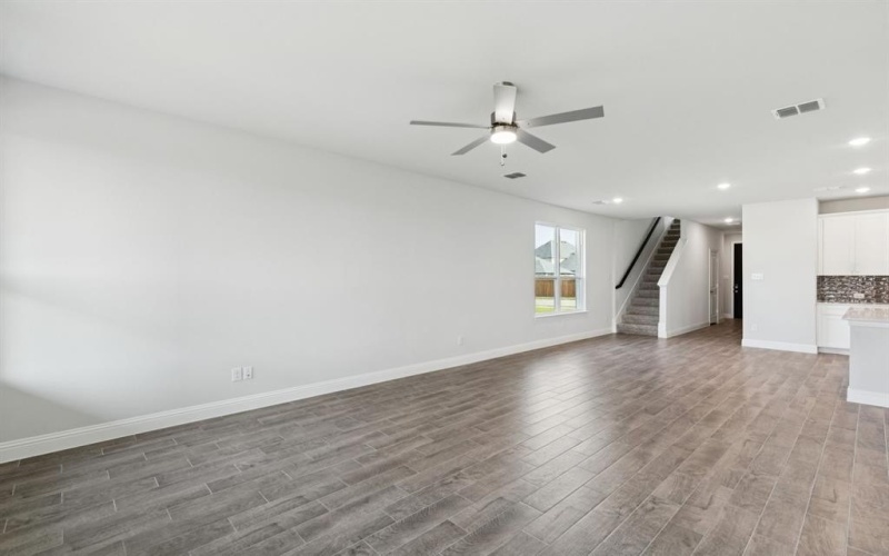 1306 Middlebrooks Drive, Forney, TX 75126, 4 Bedrooms Bedrooms, ,3 BathroomsBathrooms,Residential,For Sale,1306 Middlebrooks Drive,0,21036980