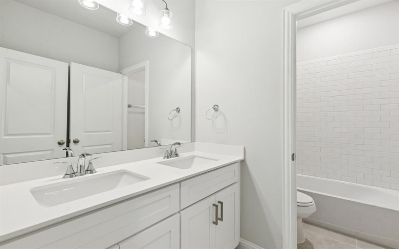 1306 Middlebrooks Drive, Forney, TX 75126, 4 Bedrooms Bedrooms, ,3 BathroomsBathrooms,Residential,For Sale,1306 Middlebrooks Drive,0,21036980